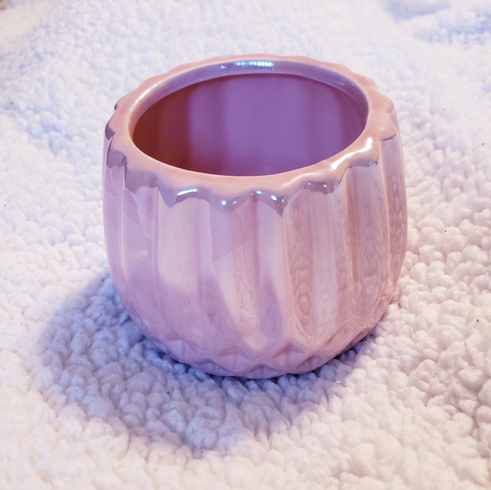 Pink Iridescent Geometric Candleholder. NWT